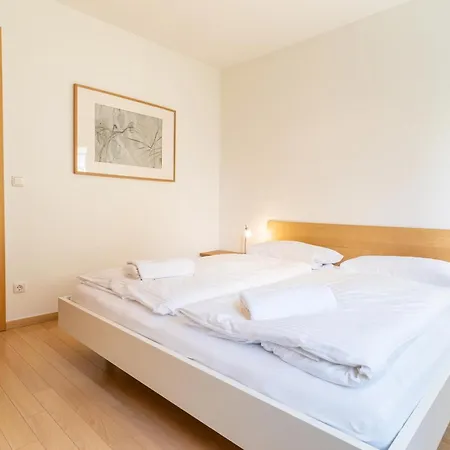 Lejlighed Gruene Strasse G2 *