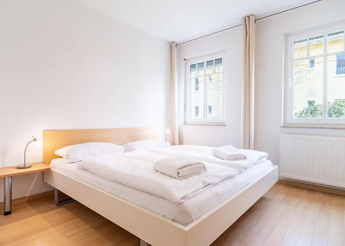 Gruene Strasse G2 프레로